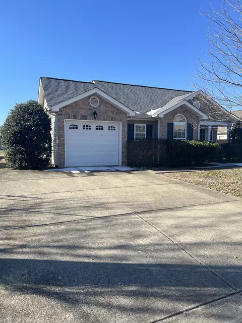 120 Pierre Pl, White House, TN 37188