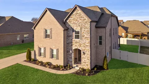 2936 Stewart Campbell Pt, Spring Hill, TN 37174