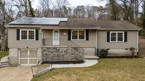 715 Chevoit Dr, Chattanooga, TN 37411