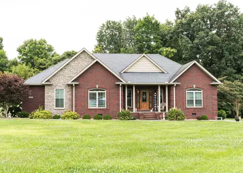 441 Autumn Ridge Ln, Lafayette, TN 37083