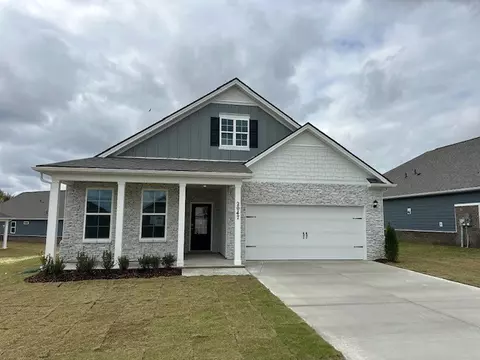 2047 Live Oak Dr, White House, TN 37188