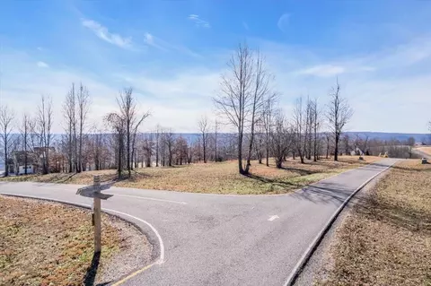 135 Sunset Cir, Jasper, TN 37347 photo 8
