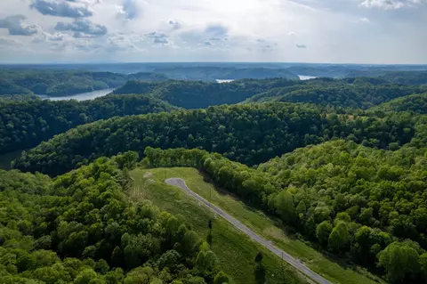 43 Eli, Baxter, TN 38544