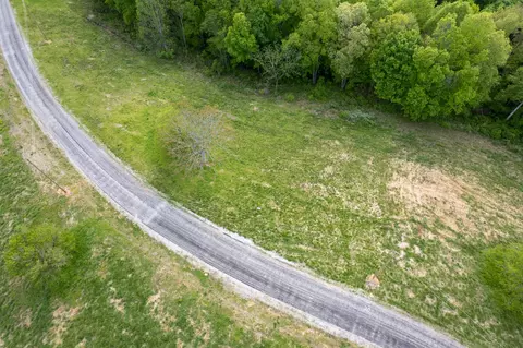 36 Eli Ln, Baxter, TN 38544 photo 2