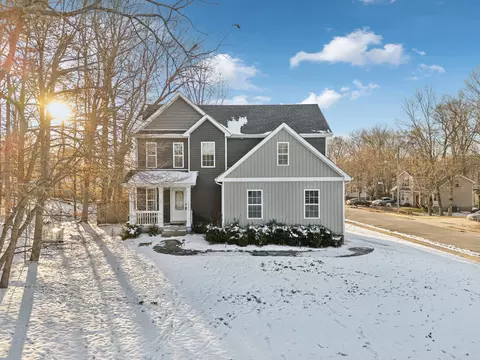 1036 Fuji Ln, Clarksville, TN 37040