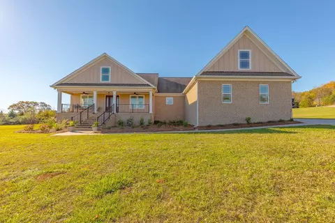 235 Windy Hill Dr, Rocky Face, GA 30740