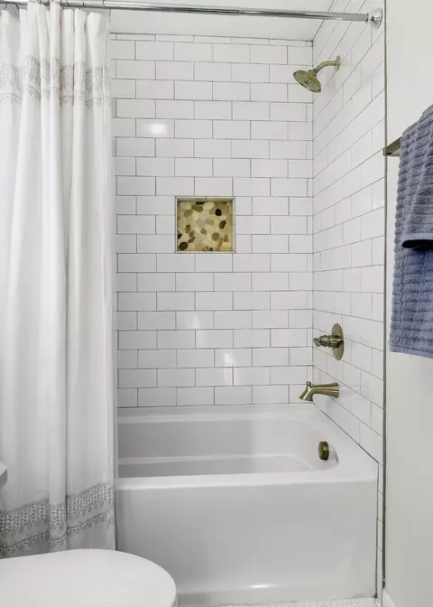 Bath - 166 Pine Ave, Morrison, TN 37357 photo 5 of 5