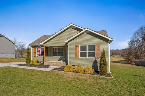 Exterior - 166 Pine Ave, Morrison, TN 37357 photo 5 of 7