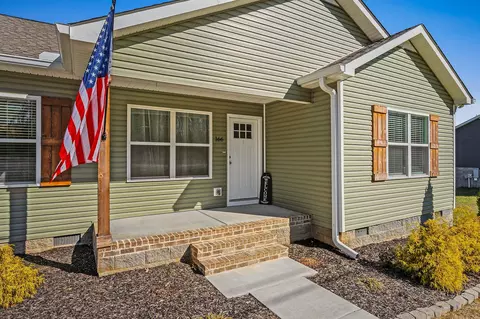 Exterior - 166 Pine Ave, Morrison, TN 37357 photo 3 of 7