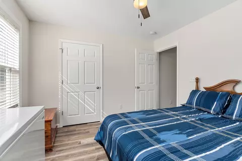 Bedroom - 166 Pine Ave, Morrison, TN 37357 photo 4 of 6