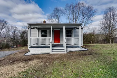 1254 Ridgeland Rd, Rossville, GA 30741