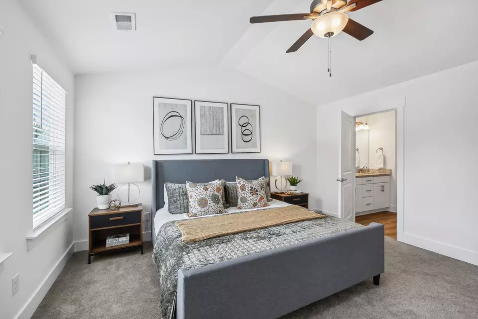 Bedroom - 1049 Sweetleaf Dr, Franklin, TN 37064 photo 2 of 11