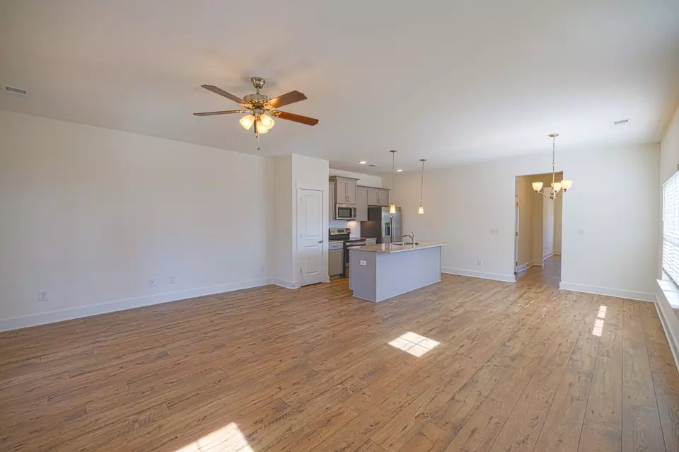 Living - 1049 Sweetleaf Dr, Franklin, TN 37064 photo 6 of 7