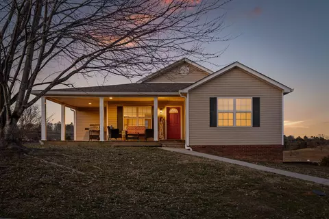 218 Heather Oaks Trl, Cleveland, TN 37323