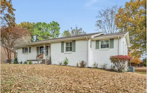112 Sherbrooke Ln, Hendersonville, TN 37075