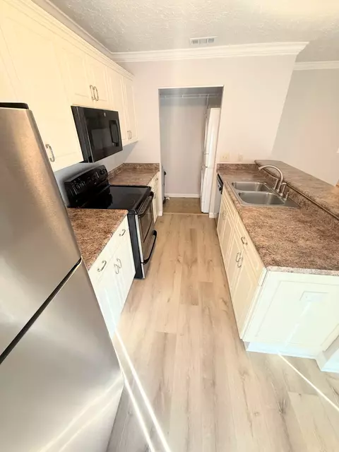 802 E Main St #17, Murfreesboro, TN 37130 photo 10