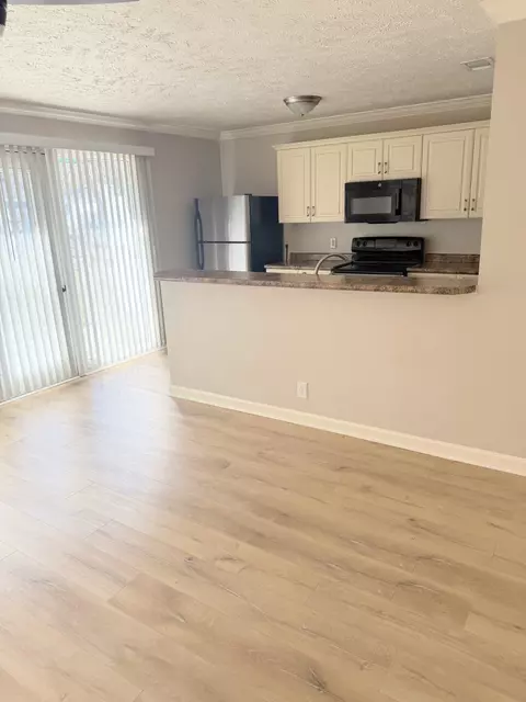 802 E Main St #17, Murfreesboro, TN 37130 photo 4