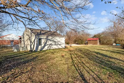 Exterior - 141 School Rd, Vanleer, TN 37181 photo 7 of 10