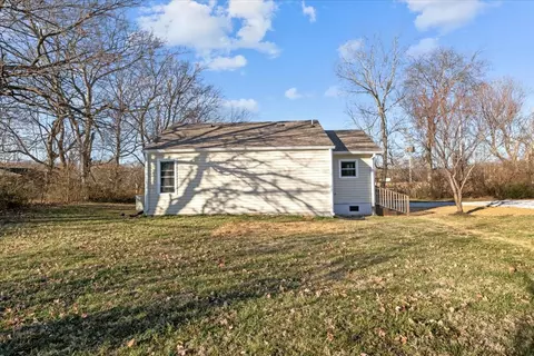 Exterior - 141 School Rd, Vanleer, TN 37181 photo 6 of 10