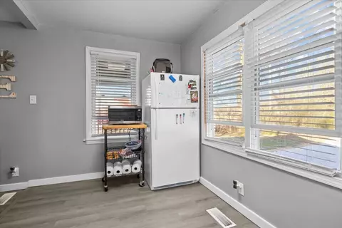 Kitchen - 141 School Rd, Vanleer, TN 37181 photo 3 of 5