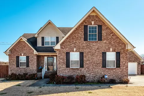 1106 Stratus Dr, Murfreesboro, TN 37127