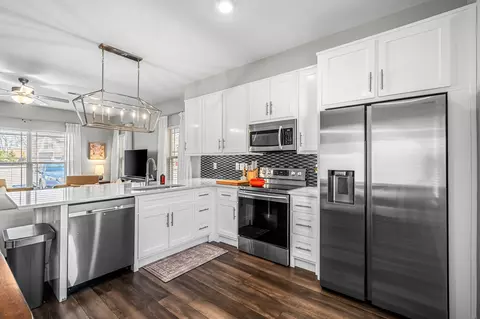 Kitchen - 555 Gresham Ln #7A, Murfreesboro, TN 37129 photo 2 of 3