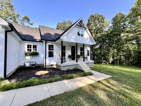 859 Lucas Rd, Dickson, TN 37055 photo 4