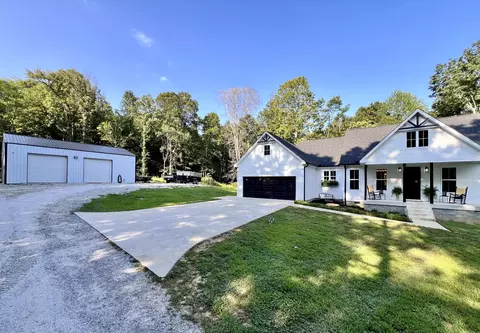 859 Lucas Rd, Dickson, TN 37055 photo 2