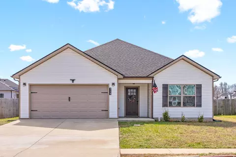 712 Tidwell Dr, Clarksville, TN 37042