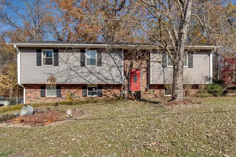 132 Brownwood Cir, Ringgold, GA 30736
