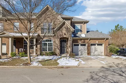 2113 Traemoor Village Ct, Nashville, TN 37209