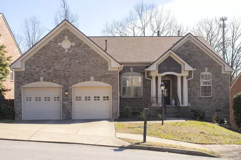 3557 Fair Meadows Dr, Nashville, TN 37211