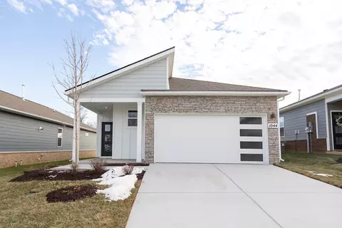 1044 Royal George Pvt Ct, Gallatin, TN 37066