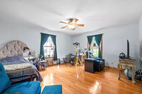 Bedroom - 765 Heron Rd, Murray, KY 42071 photo 4 of 5