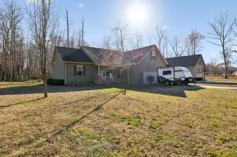 113 Myra Ln, Tullahoma, TN 37388