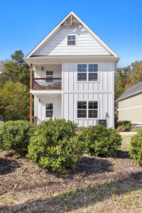 4109 Norcross Rd, Hixson, TN 37343