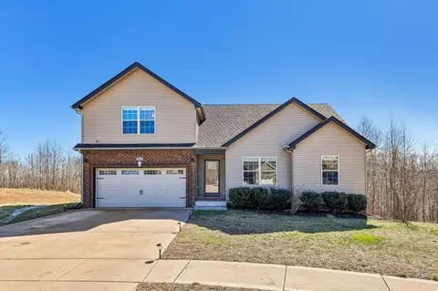164 Tomahawk Pt, Clarksville, TN 37040