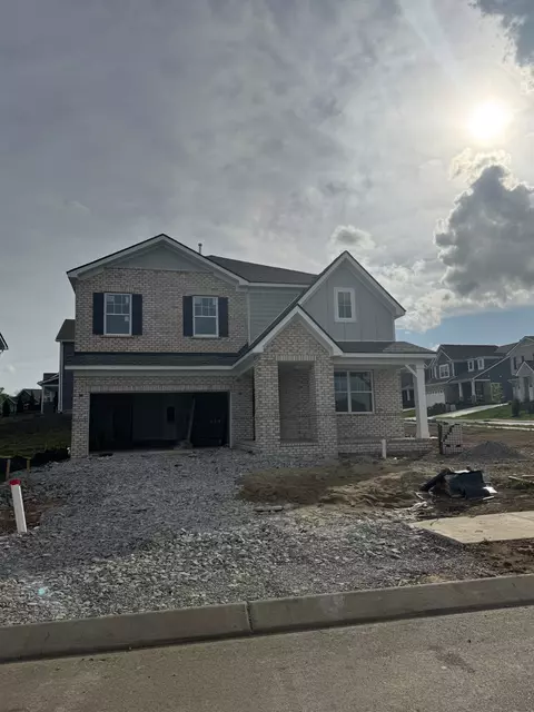 2418 Williams Ridge Dr, Columbia, TN 38401