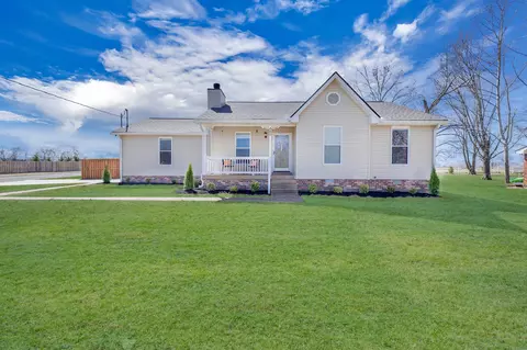 495 Anna Dr, Gallatin, TN 37066