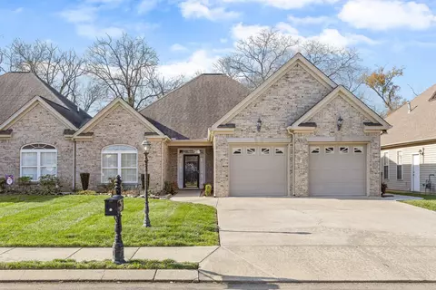 1218 Jackson Mill Dr, Hixson, TN 37343