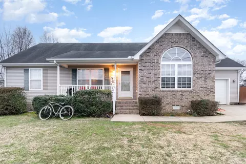 107 Fall Creek Dr, Murfreesboro, TN 37129