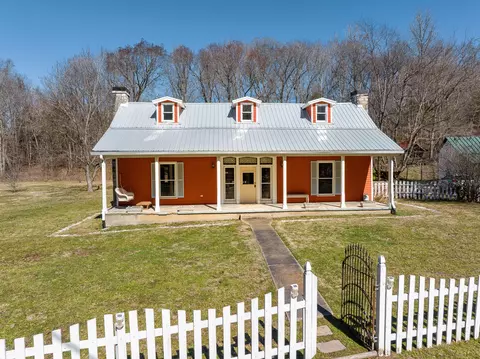 8027 Tatum Rd, Lyles, TN 37098