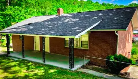 390 Morton Ln #1&2, Jellico, TN 37762