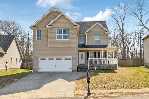 1125 Meachem Dr, Clarksville, TN 37042