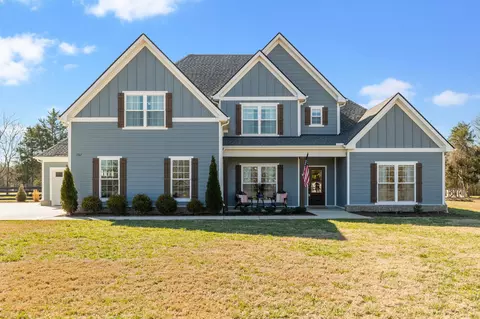 1567 Harrison Rd, Murfreesboro, TN 37128