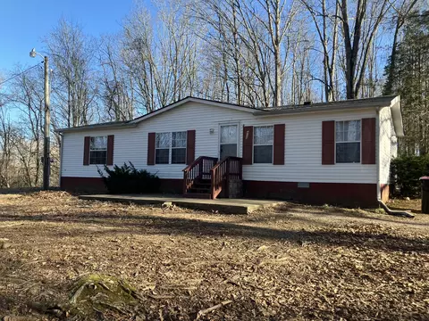 2410 Whitfield Rd, Clarksville, TN 37040