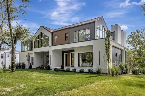 839 Battery Ln, Nashville, TN 37220