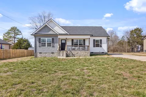 354 Baxter Ave, Lewisburg, TN 37091