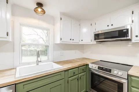 228 W Cedar St, Goodlettsville, TN 37072