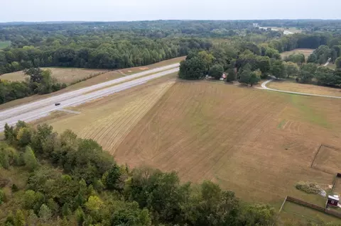 9 Hwy 109, Portland, TN 37148